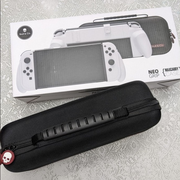 Nintendo switch grip and case - Picture 2 of 6